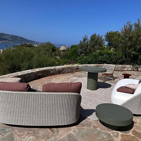 Marine De Davia Sea Access Away Swimming Pool