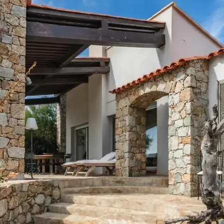 Villa Marine De Davia Sea Access Away Swimming Pool *
