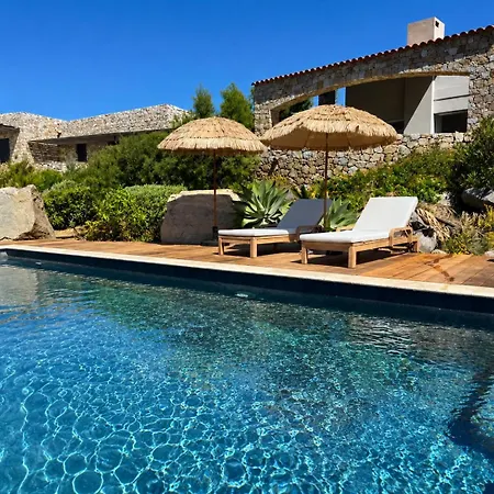 Marine De Davia Sea Access Away Swimming Pool Villa